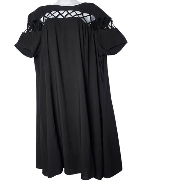 Torrid Black Lattice Shoulder Short Sleeve Midi Dress 2X Rayon LBD Holiday Party - Picture 1 of 8